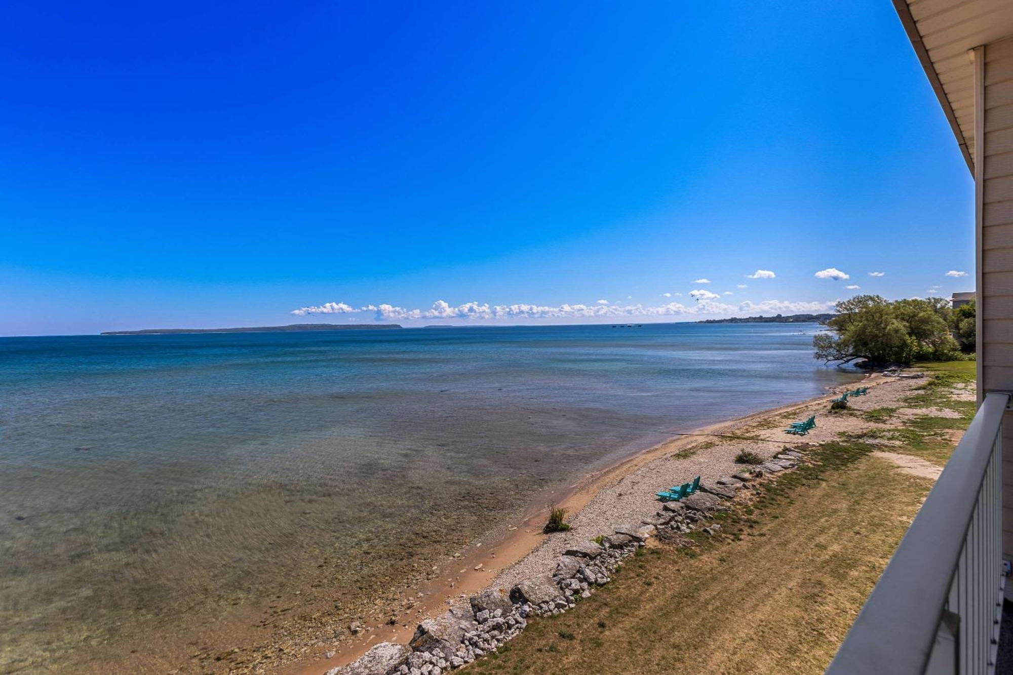 Quality Inn Lakefront Saint Ignace Exterior foto