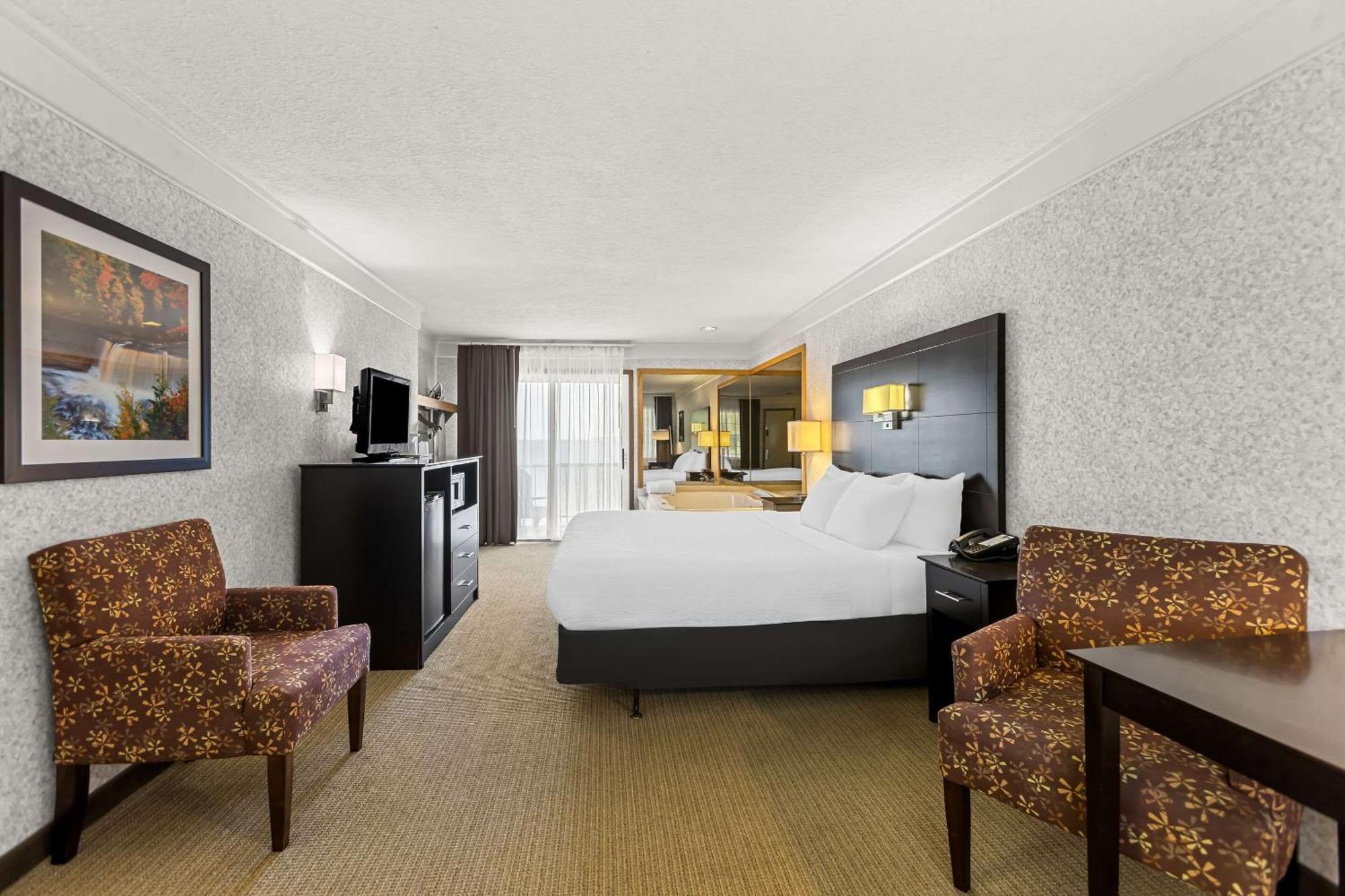 Quality Inn Lakefront Saint Ignace Exterior foto