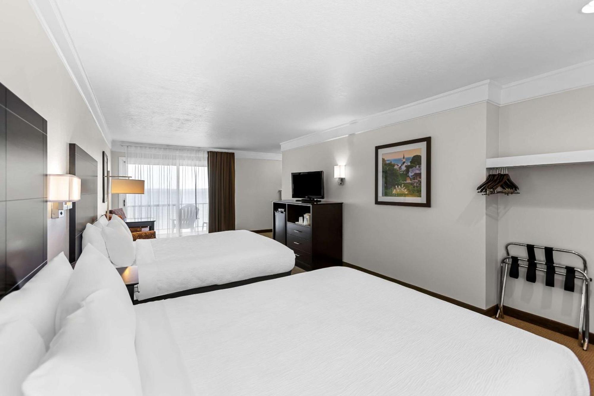 Quality Inn Lakefront Saint Ignace Exterior foto